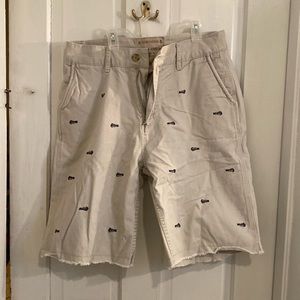 Men’s Khaki Shorts